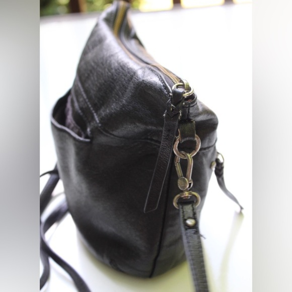 The Sak cross body bag - Picture 3 of 12